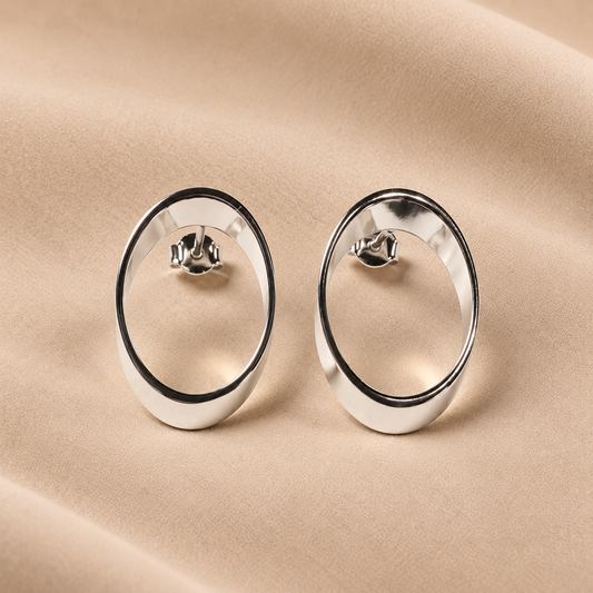 Aros óvalo bañados en plata 2 cm