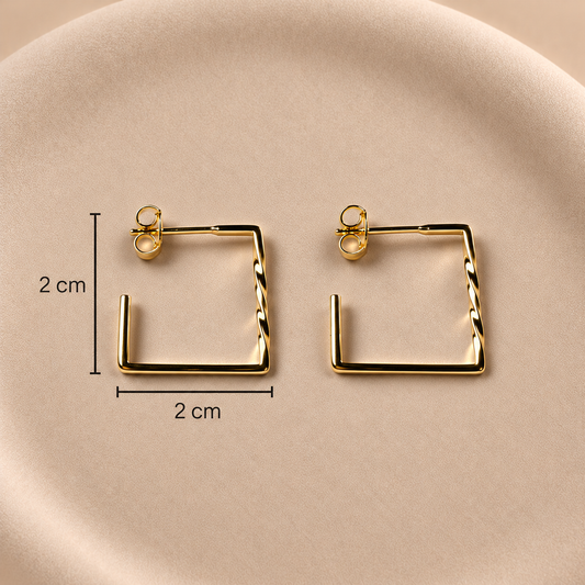 Aros cuadrados bañados en oro 18k 2 x 2 cm