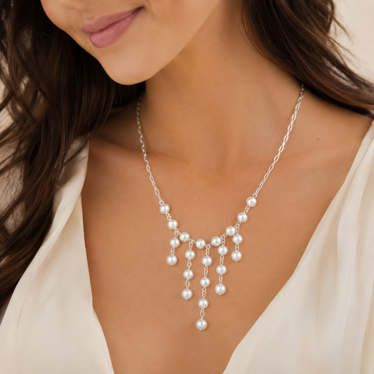 Collar de Perlas Colgantes Bañado en Plata Ajustable 45–51 cm