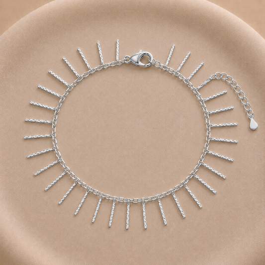 Pulsera de cadena con flecos de barras texturizadas bañada en plata ajustable 17–22,5 cm