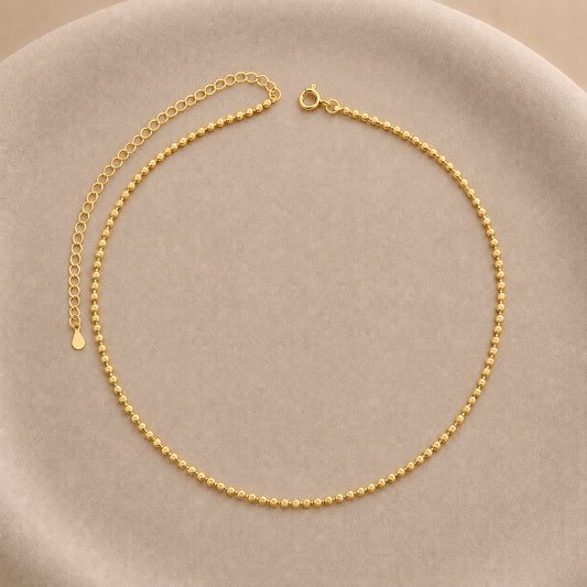 Collar de círculos prensados 2 mm bañado en oro ajustable 34–46 cm
